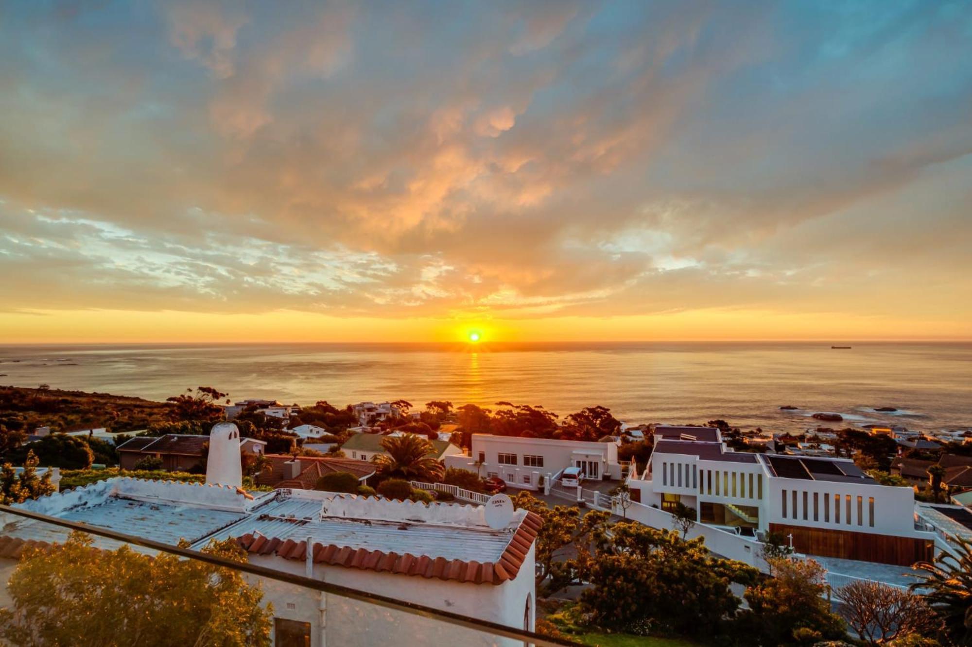 Sunset Views Villa Cape Town Exterior photo